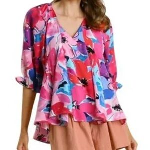 New Umgee Pink floral 3/4 sleeve top